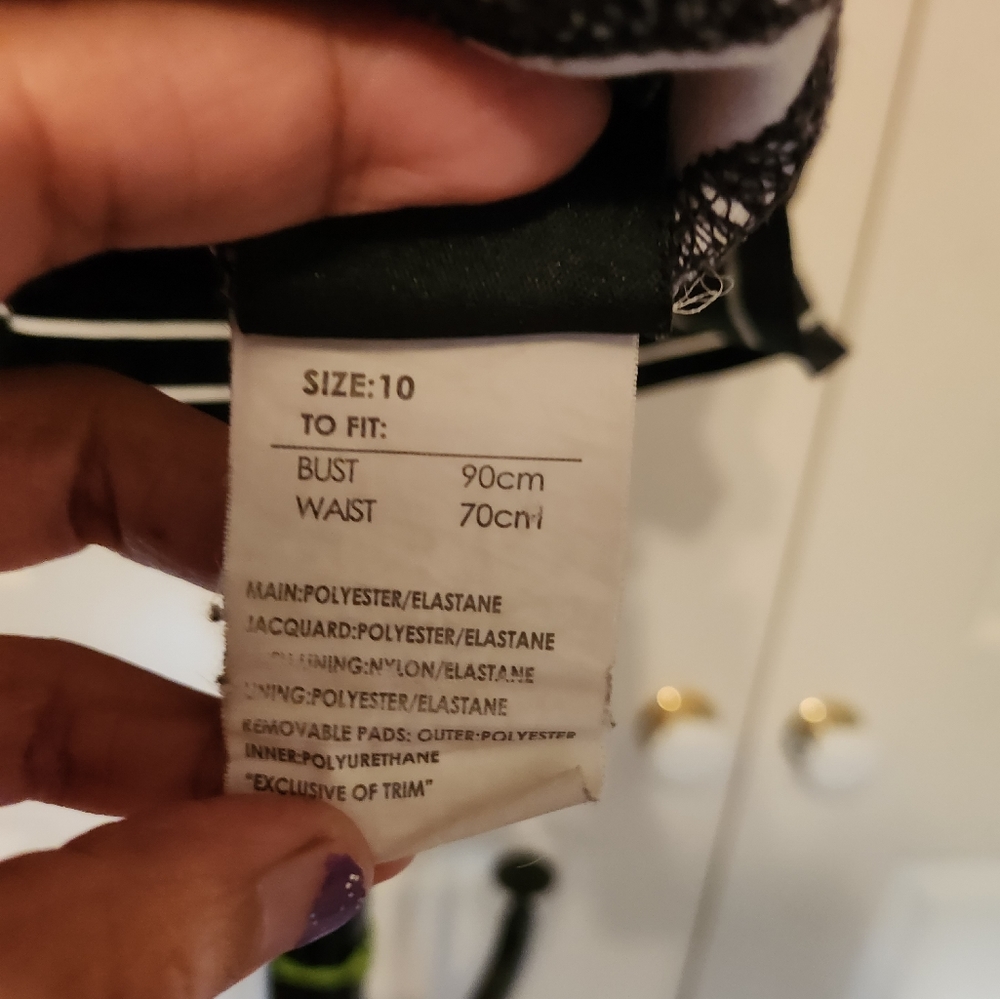 MICHELLE Activewear Multicoloured Floral Sportsbra Size 10 Pilates Yoga Jogging - Picture 2 of 6